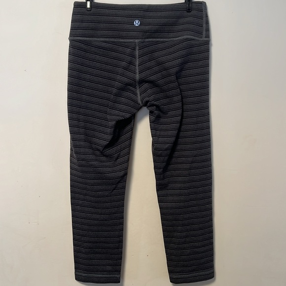lululemon athletica Pants - LULULEMON |  Wunder Under Crop II | size 4
